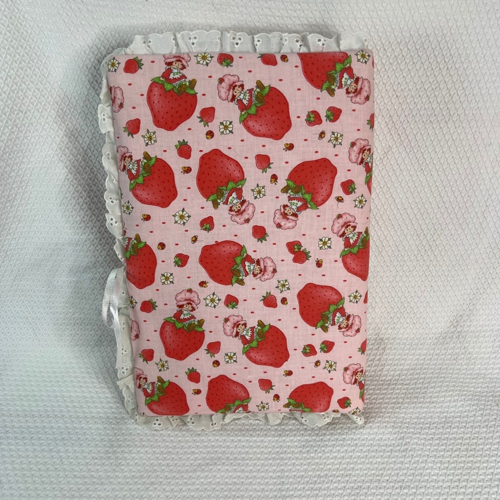 Handmade Strawberry Shortcake Fabric Photo Album 3-Ring Binder Eyelet Lace Pink - Picture 3 of 13